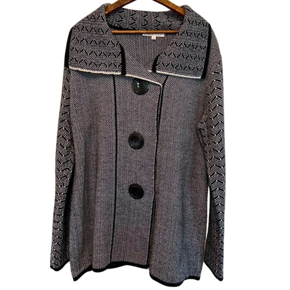 Cleo Women's Large Black and White Wool Blend Sweater - Huge Buttons